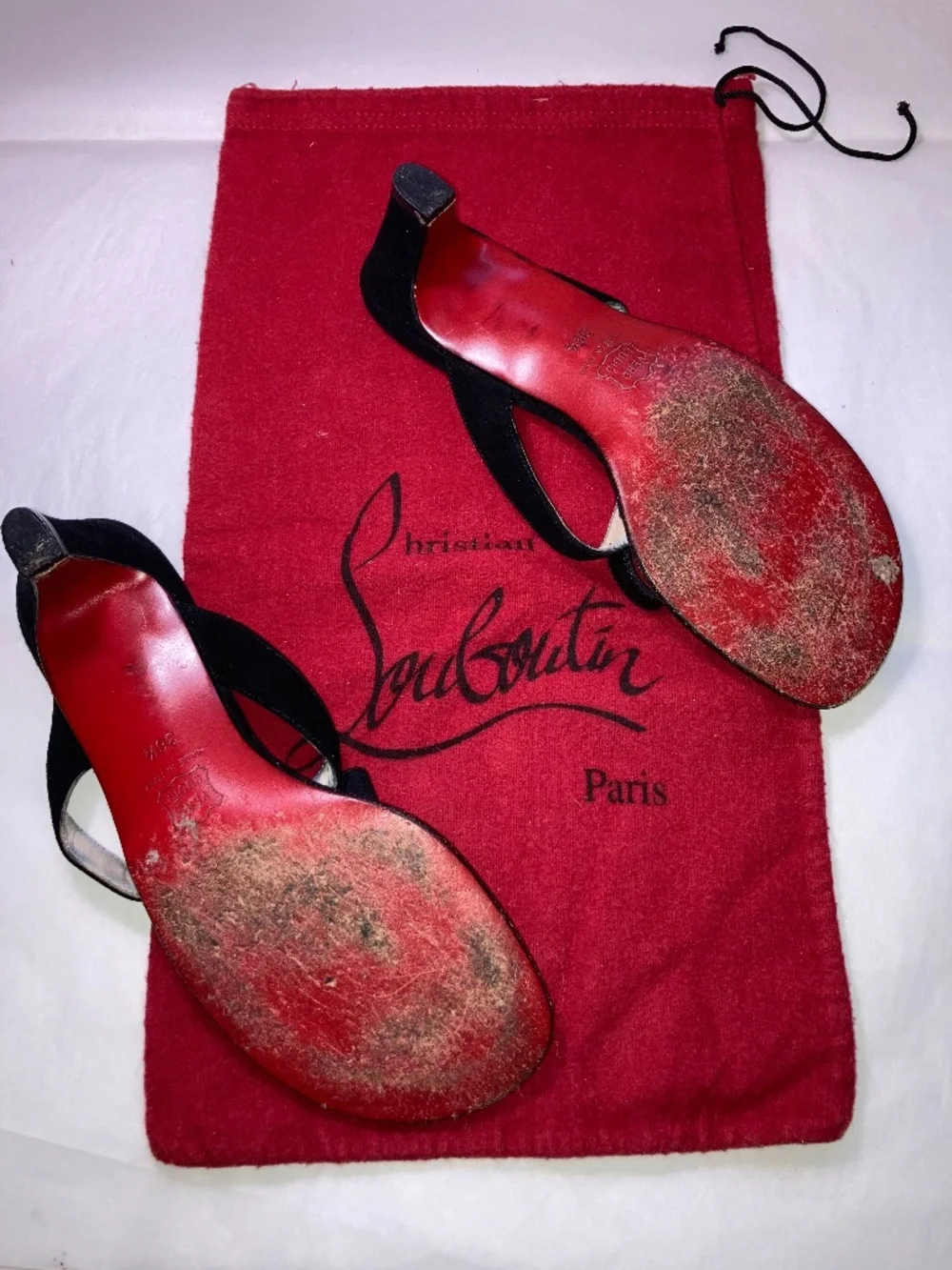 Christian Louboutin S6 Black Suede Kitten Heel Thong Sandals w bow